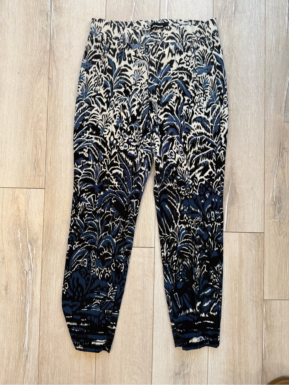 Cambio Women’s Pants